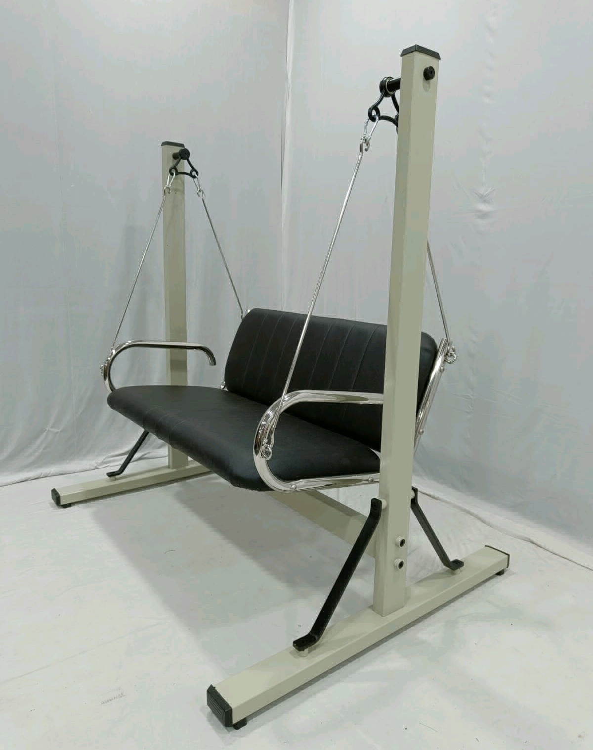 Indoor Metal Swing 